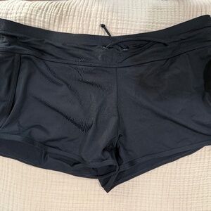 Athleta swim shorts (Medium)